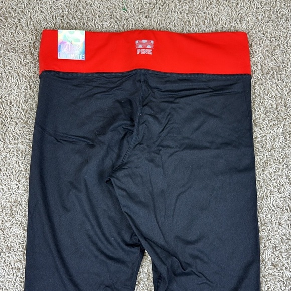 NWT PINK Victoria’s Secret reversible leggings sz med - Picture 6 of 8